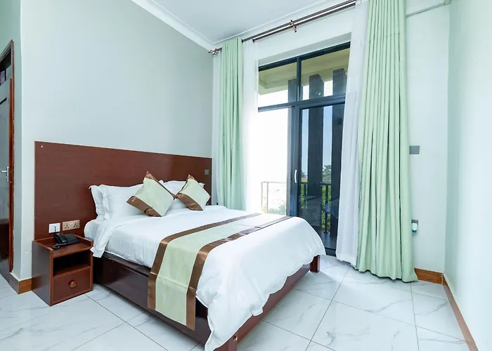 Ngabu Hotel