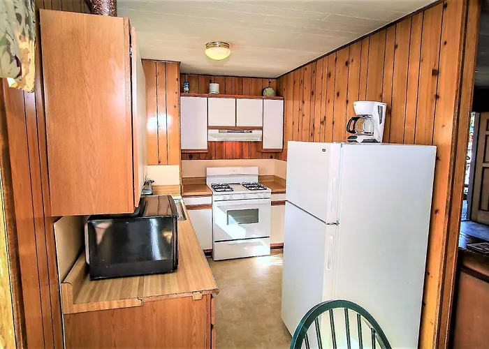 Twin Pines Family Cabin By Big Bear Vacations