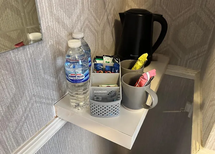 B&B Runway Blackpool - Minutes From Winter Gardens - Dog Friendly - Exceptionally Quiet - Very Close H&A Social Club (Adults Only)