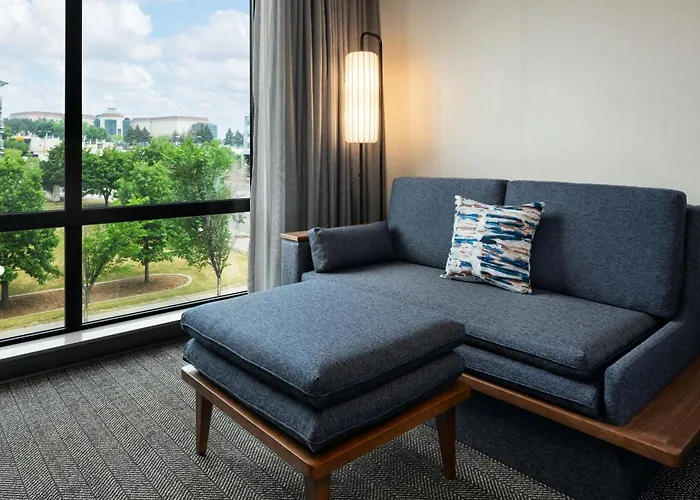 Courtyard By Marriott St Paul Downtown