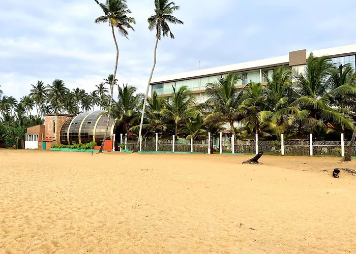 Aryana Queen Beach Resort