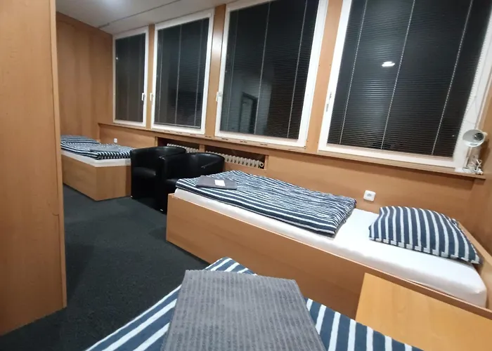 Hotel A Ubytovna Zimni Stadion Slany