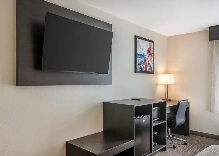Best Western Plus Bluffton/Hilton Head Hotel