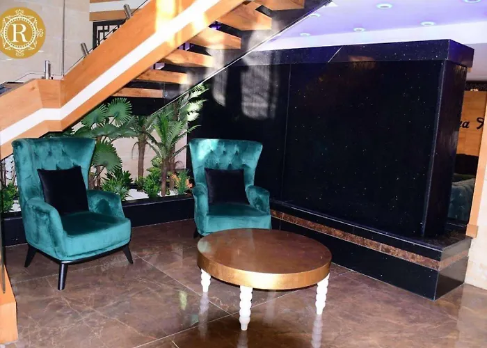 Regina Hotel