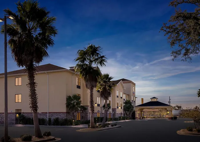Comfort Suites Panama City Near Tyndall Afb