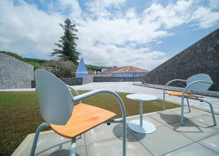 Azores Book Hotel
