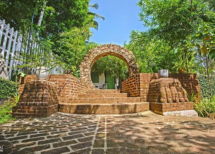 Sethuki Elephant Cottage