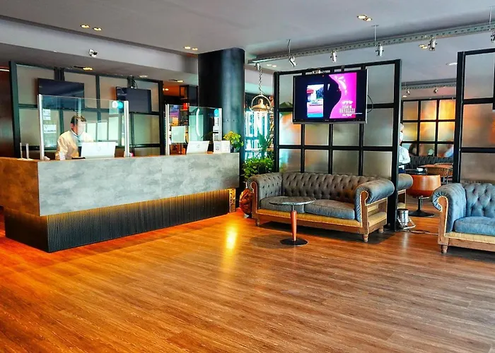 Garden Park Hotel