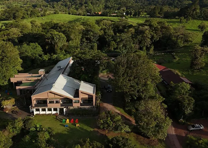 Poas Volcano Lodge