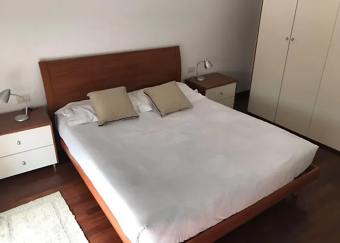 Hll Hotel Lungolago Lecco-Como Lake