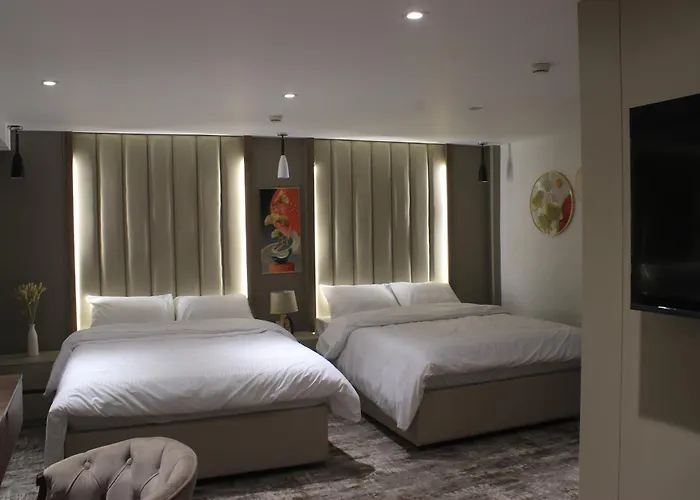 Azmal Hotel & Suites