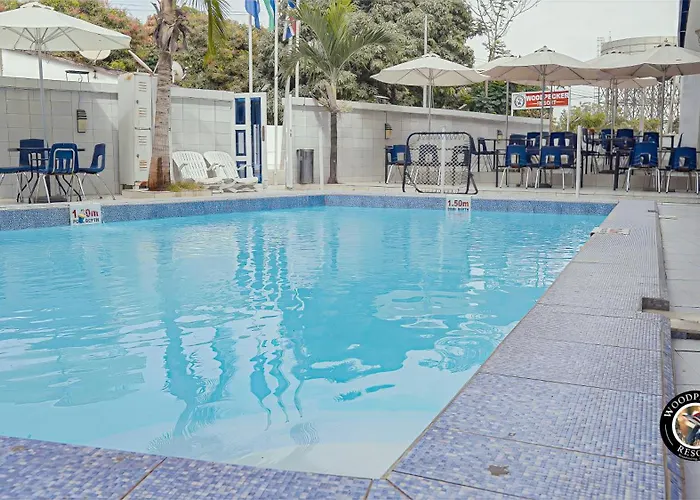 Woodpecker Resort Hotel