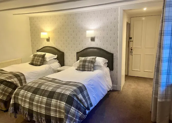 Selkirk Arms Hotel