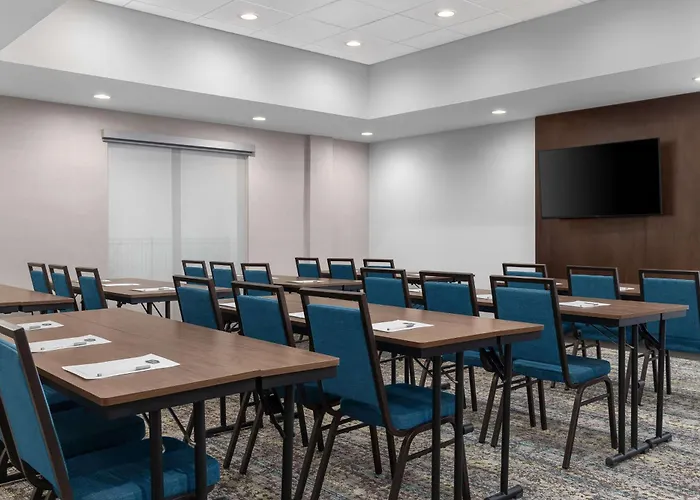 Hampton Inn & Suites Orangeville, On