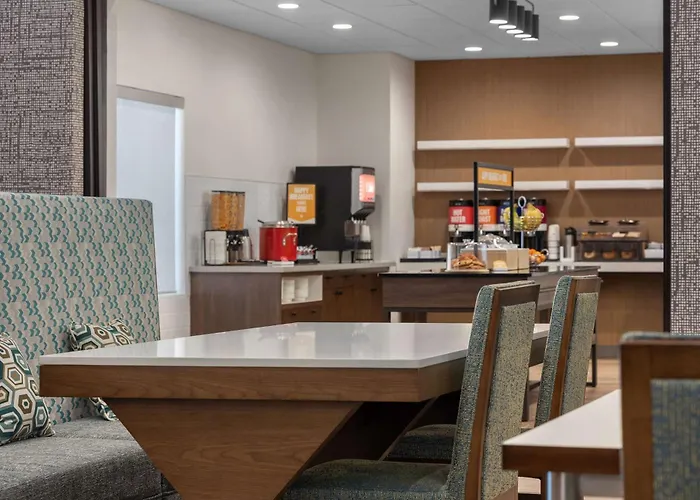 Hampton Inn & Suites Orangeville, On