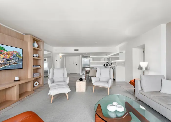 Oceanfront Private Condo At 1 Hotel & Homes -1219