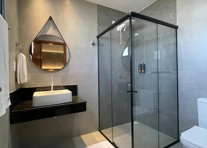 Luster Hotel