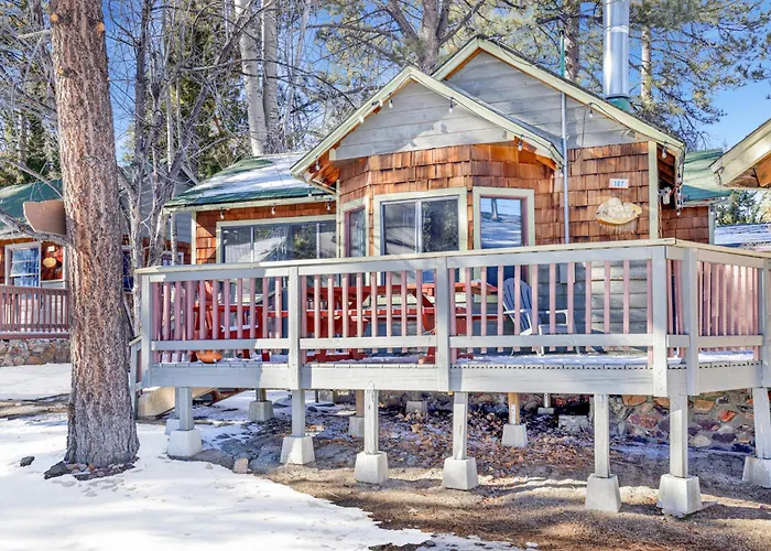 Shore Acres Lakefront Group Lodge By Big Bear Vacations