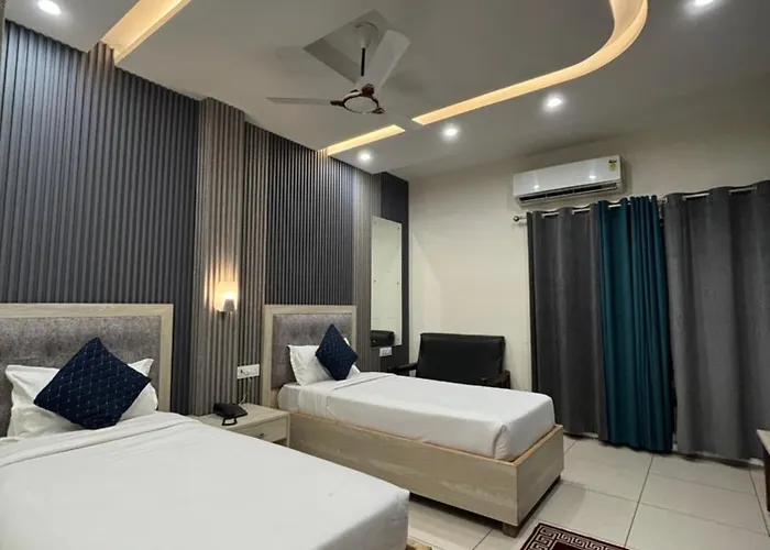 Hotel Dev Vani