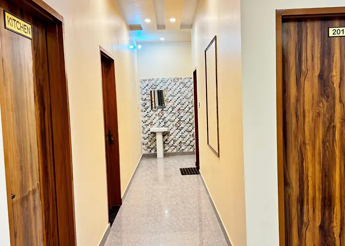Hotel Shree Radha Raman