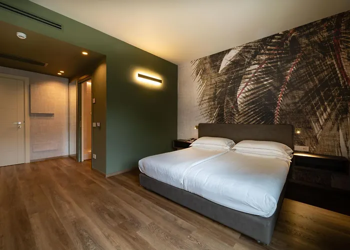 Phi Hotel Piajo