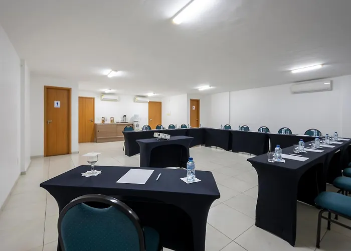 Villa Park Hotel