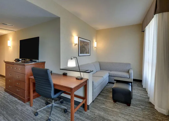 Drury Plaza Hotel Mt Vernon