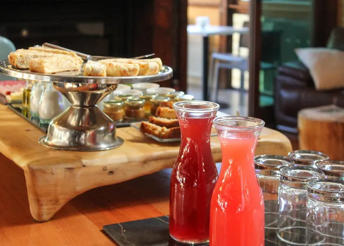 Ni-Newen Hotel & Lodge