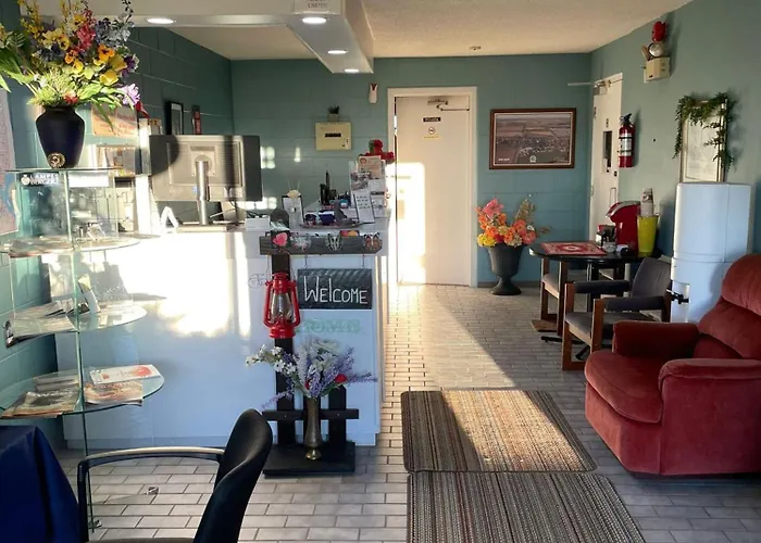 Earlton Motel