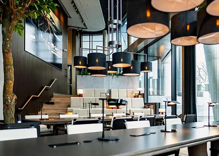 Radisson Blu Hotel At Porsche Design Tower Stuttgart