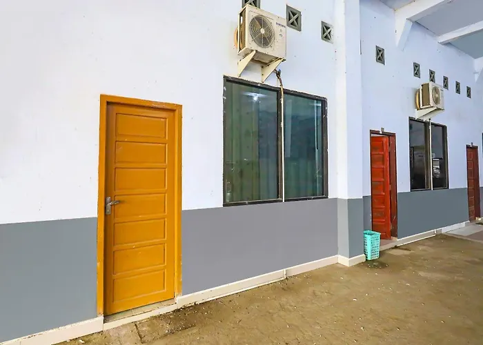 Hotel O Penginapan Metro Parepare