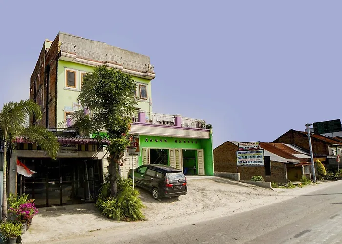 Hotel O Penginapan Pakam