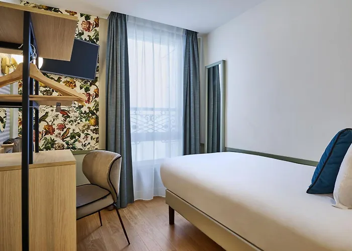 Hotel Cervantes By Happyculture