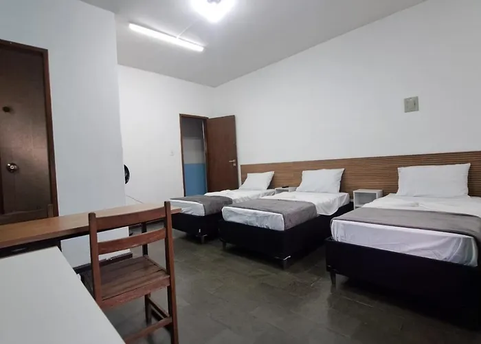 Rua Nova Hotel