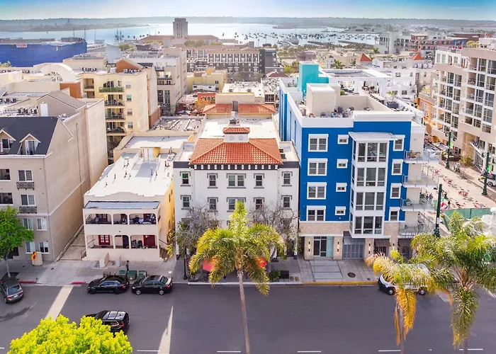 Urban Boutique Hotel- Little Italy, Downtown San Diego