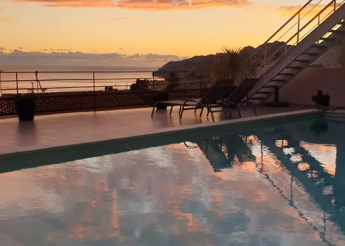 Les Suites Love 2 Spa Vue Mer Piscine