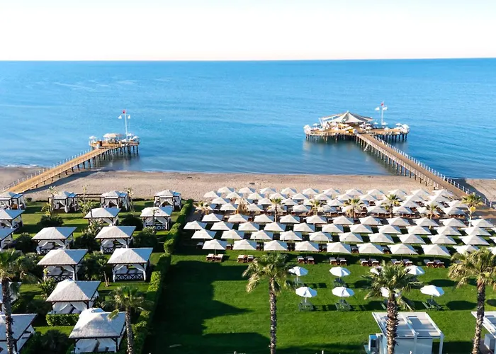 Calista Luxury Resort