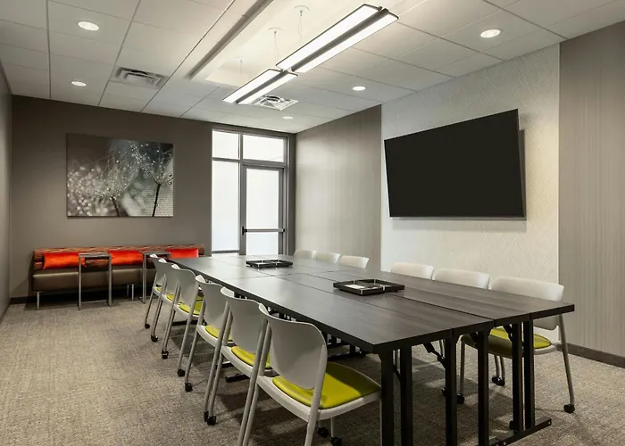Springhill Suites By Marriott Fargo