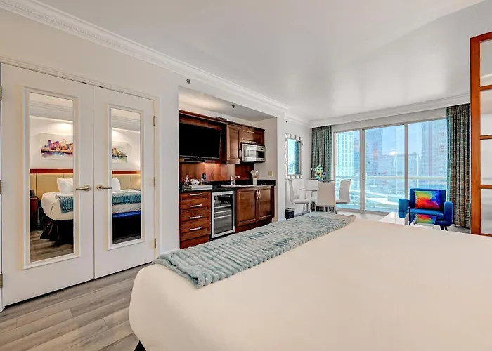 Sphere View - Signature Mgm Resort Lucky Gem Penthouse & Luxury Suites 10817