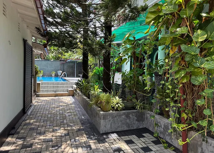 Avon Villa