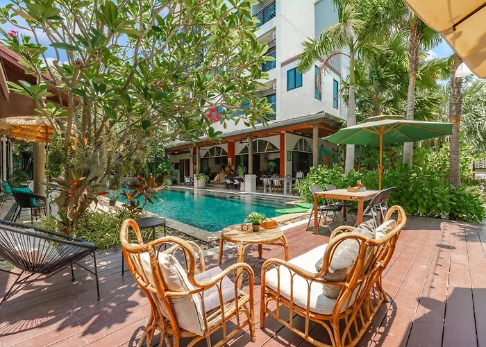 Coco Paradiso Phuket Sha