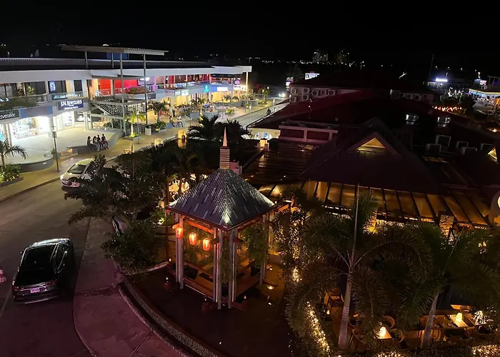 Royal Islander La Terrasse Pelican Cove Sxm