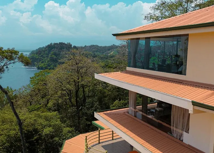 Issimo Suites (Adults Only)