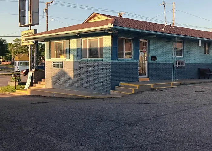 Blueway Inn And Suites El Dorado