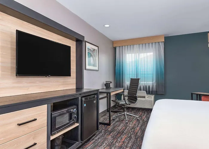La Quinta By Wyndham Woodway - Waco South