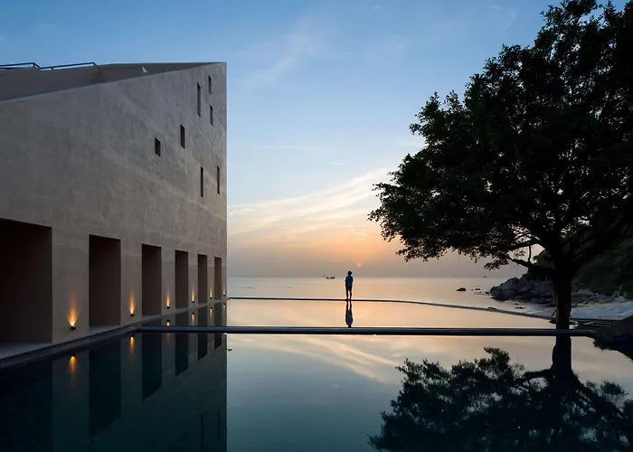 Sanyea You Gan Wan Secluded Resort Hotel-Free Yacht Experience