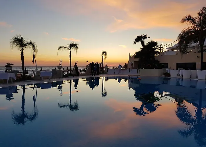Hotel La Playa