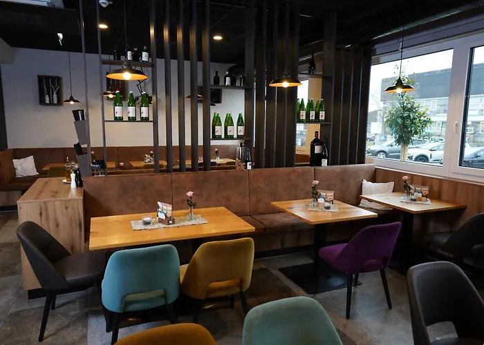 Egino-Premium Hotel, Restaurant & Bar