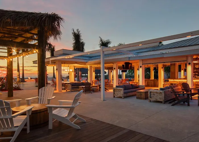 St Pete Shores Hotel
