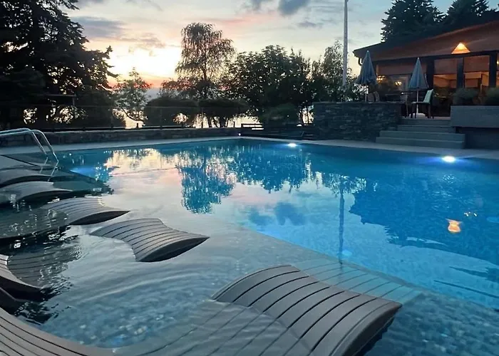 Lago Hotel & Spa - Adult Recommended